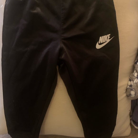 Nike Black and Gray Camo Tracksuit - Picture 5 of 6